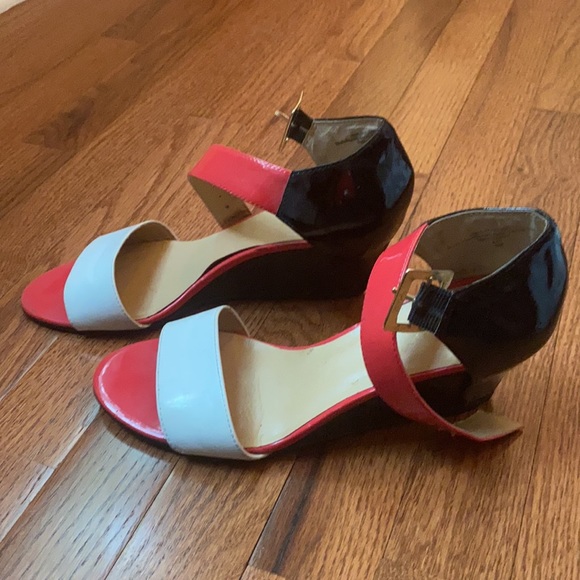 Nine West size 8 sandals - Picture 2 of 4